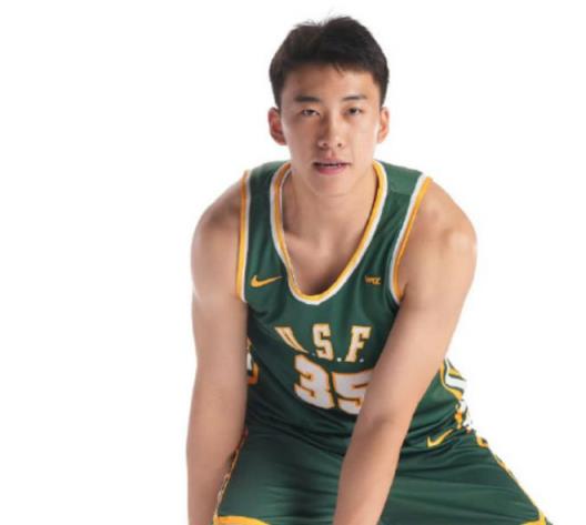 U22遼寧99-85山東，賽后3好消息！鋒線內(nèi)線配置佳，張峻豪狀態(tài)出色！