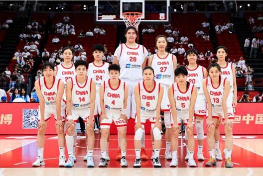 中國女籃大勝46分，一人全場僅得2分，球迷質(zhì)疑缺乏進(jìn)步