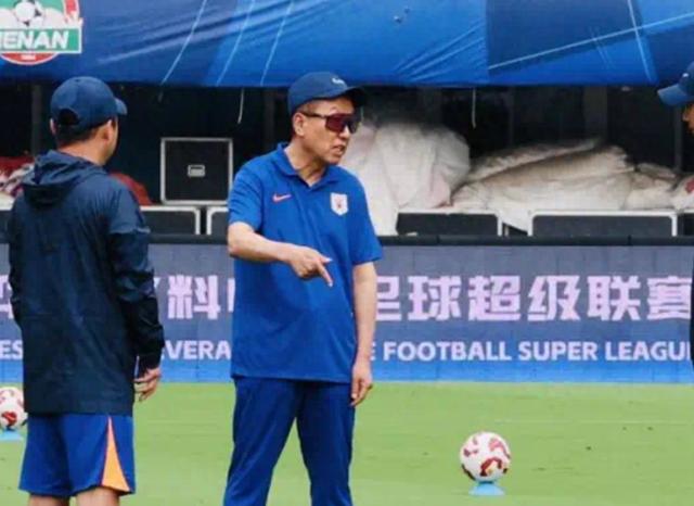 魯媒：泰山換帥迫在眉睫，崔康熙違約金或超千萬(wàn)