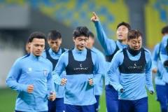 足球報：三鎮(zhèn)薪資每月準時發(fā)放，歷史債務仍持續(xù)推進解決