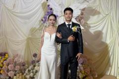 陳純新與愛人攜手走進婚姻殿堂，共度幸福新婚生活！